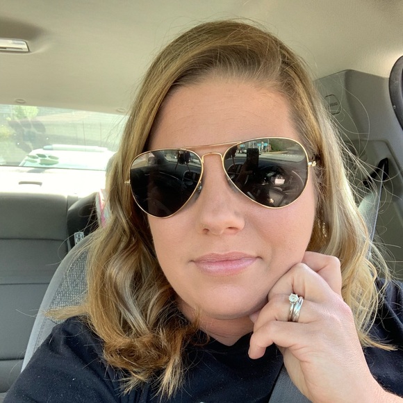 Meet your Posher, Crysty - Picture 2 of 4